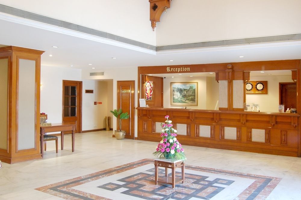 Comfort Inn Sunset Ahmedabad Extérieur photo